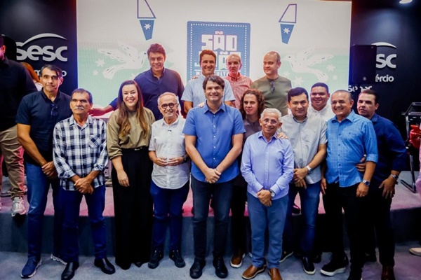 Em João Pessoa: Prefeito Leo Bezerra apresenta programação do São João Multicultural com atrações nos bairros, Centro Histórico e Orla jpleo - Em João Pessoa: Prefeito Leo Bezerra apresenta programação do São João Multicultural com atrações nos bairros, Centro Histórico e Orla