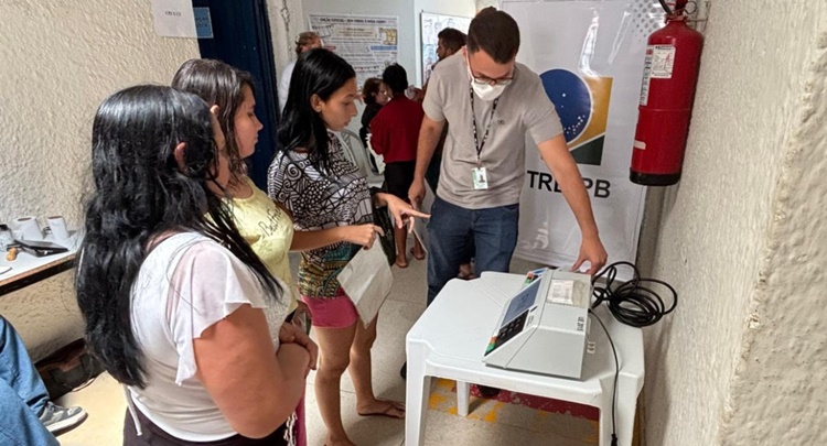 Justiça Eleitoral amplia acesso à cidadania para povos ciganos em Sousa sstre - Justiça Eleitoral amplia acesso à cidadania para povos ciganos em Sousa