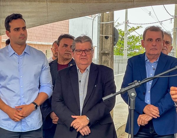 Mesmo com baixas no PSB, Chico Mendes reafirma fidelidade à sigla e aposta em reeleição forte em 2026 trio 600x470 - Mesmo com baixas no PSB, Chico Mendes reafirma fidelidade à sigla e aposta em reeleição forte em 2026