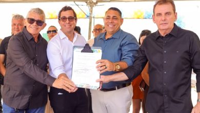 001 1 390x220 - Deputado Chico Mendes participa das comemorações dos 32 anos de Aparecida e destaca investimentos ao lado do prefeito João Neto