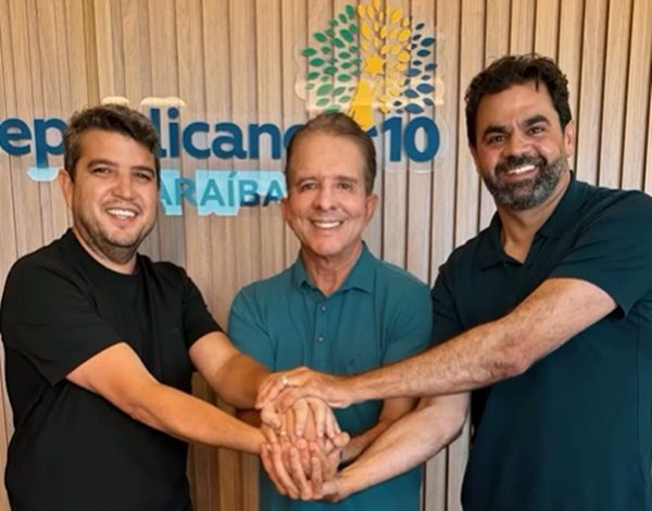 Nabor Wanderley amplia base no Sertão e recebe apoio do prefeito de São Bento para disputa ao Senado 02sb 600x470 - Nabor Wanderley amplia base no Sertão e recebe apoio do prefeito de São Bento para disputa ao Senado