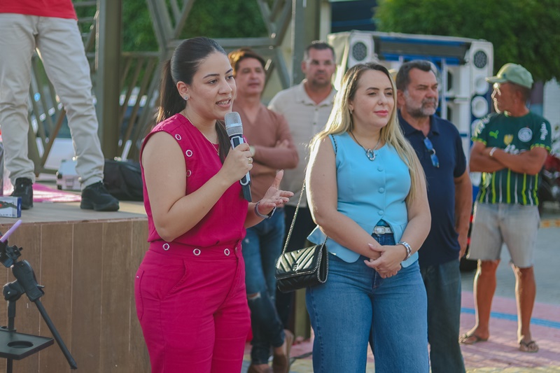 Prefeitura de Monte Horebe promove tarde especial em homenagem ao Dia das Mães com serviços e sorteio de brindes IMG 8912 - Prefeitura de Monte Horebe promove tarde especial em homenagem ao Dia das Mães com serviços e sorteio de brindes