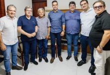 Pombal2 220x150 - Em Pombal : Ex-prefeito Dr. Verissinho e vice Silvanio do Ó anunciam apoio a Lucas Ribeiro, João Azevêdo e Nabor