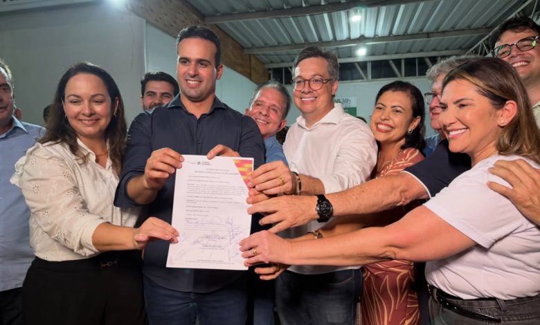 Deputado Júnior Araújo cumpre agenda administrativa ao lado do governador Lucas Ribeiro em Cajazeiras SaveClip.App 686292550 18581304286048840 595665423811744167 n 780x470 - Deputado Júnior Araújo cumpre agenda administrativa ao lado do governador Lucas Ribeiro em Cajazeiras