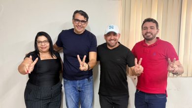 André Gadelha fortalece pré-candidatura ao Senado com adesões de vice-prefeito e vereadores em Bom Jesus andre001 390x220 - André Gadelha fortalece pré-candidatura ao Senado com adesões de vice-prefeito e vereadores em Bom Jesus