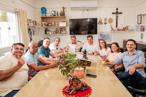 Belo Jardim recebe R$ 3,8 milhões para calçamento de novas ruas; recurso é oriundo de emendas parlamentares belo - Belo Jardim recebe R$ 3,8 milhões para calçamento de novas ruas; recurso é oriundo de emendas parlamentares