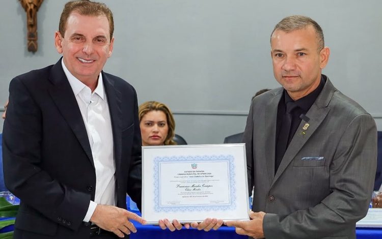Câmara de Aparecida entrega título de Cidadão Aparecidense ao deputado Chico Mendes durante aniversário da cidade chico001 750x470 - Câmara de Aparecida entrega título de Cidadão Aparecidense ao deputado Chico Mendes durante aniversário da cidade