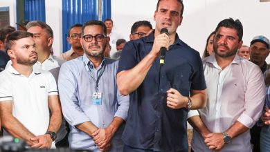Governador Lucas Ribeiro entrega nova adutora de Itaporanga e visita construção de 100 unidades habitacionais no município lucasitaporanga01 390x220 - Governador Lucas Ribeiro entrega nova adutora de Itaporanga e visita construção de 100 unidades habitacionais no município