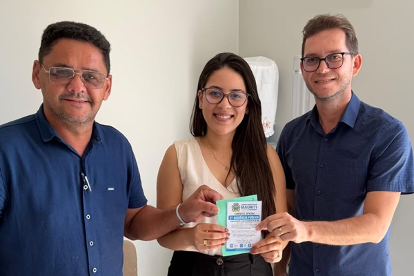 Na divisa PB-CE, prefeita de Monte Horebe, Milena Nogueira participará de debate sobre pavimentação da CE-395 milenace - Na divisa PB-CE, prefeita de Monte Horebe, Milena Nogueira participará de debate sobre pavimentação da CE-395