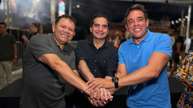 Deputado Murilo Galdino prestigia abertura do 3º Festival do Leite e do Mel e destaca fortalecimento da produção rural em São José da Lagoa Tapada murilo1 - Deputado Murilo Galdino prestigia abertura do 3º Festival do Leite e do Mel e destaca fortalecimento da produção rural em São José da Lagoa Tapada