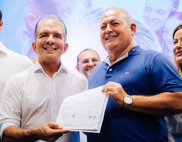 Nabor anuncia Professor Jacob na presidência do Republicanos em Patos nabor - Nabor anuncia Professor Jacob na presidência do Republicanos em Patos