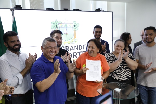 Paraná vai ganhar 20 novas moradias através do Minha Casa Minha Vida com investimento de R$ 2,7 milhões parana - Paraná vai ganhar 20 novas moradias através do Minha Casa Minha Vida com investimento de R$ 2,7 milhões