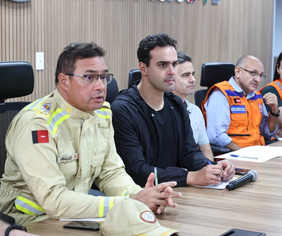Governador Lucas Ribeiro reforça ações em Santa Rita contra impactos das chuvas e instala comitê no Centro Integrado de Comando e Controle unnamed4 - Governador Lucas Ribeiro reforça ações em Santa Rita contra impactos das chuvas e instala comitê no Centro Integrado de Comando e Controle