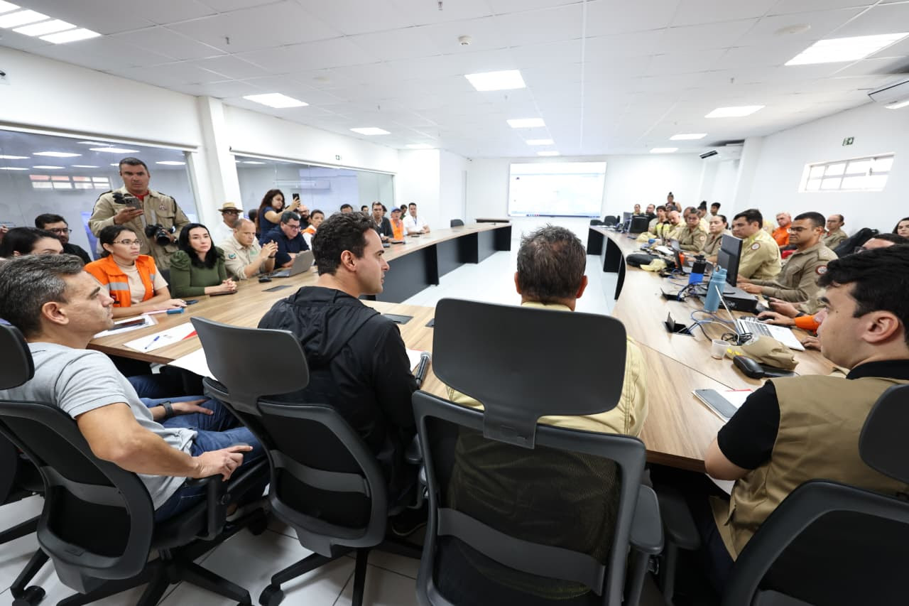 Governador Lucas Ribeiro reforça ações em Santa Rita contra impactos das chuvas e instala comitê no Centro Integrado de Comando e Controle unnamed5 - Governador Lucas Ribeiro reforça ações em Santa Rita contra impactos das chuvas e instala comitê no Centro Integrado de Comando e Controle