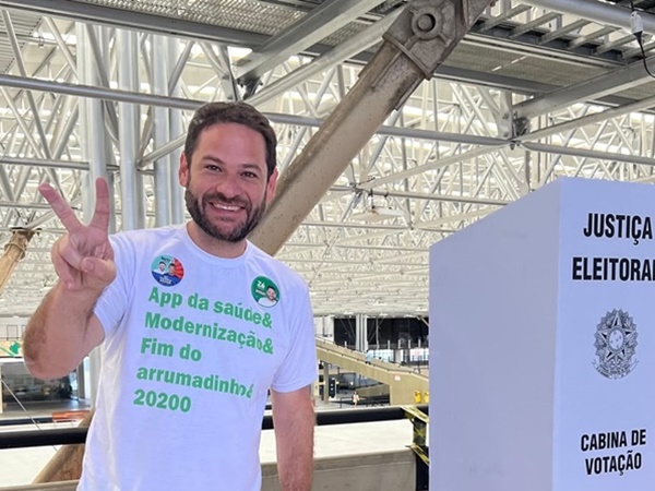 Lucas Ribeiro nomeia primo de Leonardo Gadelha para cargo estratégico no Governo do Estado e reforça aproximação do Podemos com a base governista zeneto1 - Lucas Ribeiro nomeia primo de Leonardo Gadelha para cargo estratégico no Governo do Estado e reforça aproximação do Podemos com a base governista