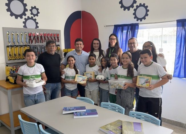Prefeitura de Sousa fortalece ensino inovador com Espaços Maker em sete escolas da rede municipal 10062026 PHOTO 2026 06 10 16 43 03 651x470 - Prefeitura de Sousa fortalece ensino inovador com Espaços Maker em sete escolas da rede municipal