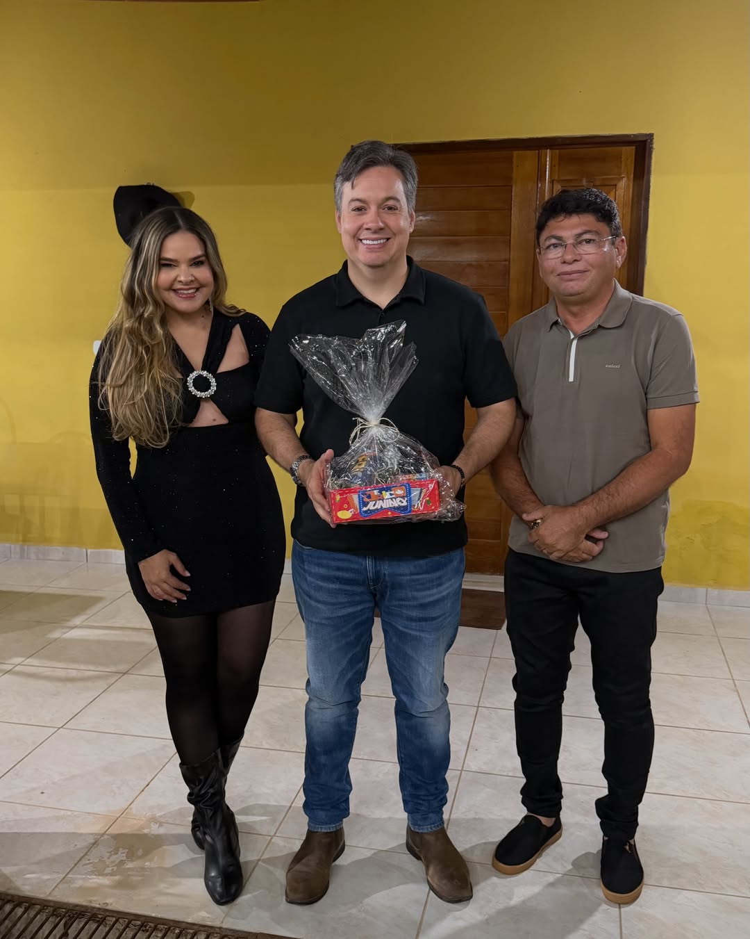 Deputado Júnior Araújo participa do Jericó Junino ao lado do prefeito Kadson Monteiro e prestigia grande festa cultural em Jericó SaveClip.App 723999705 18591951109048840 8274307989501190435 n - Deputado Júnior Araújo participa do Jericó Junino ao lado do prefeito Kadson Monteiro e prestigia grande festa cultural em Jericó