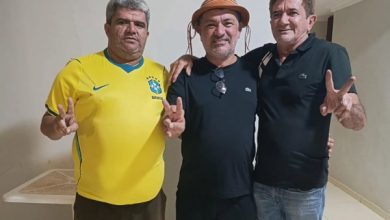 Mais uma liderança da oposição rompe com Zé Aldemir e declara apoio a Larúcia Sá em São João do Rio do Peixe SaveClip.App 728255090 18159487357458348 633211226095465228 n 390x220 - Mais uma liderança da oposição rompe com Zé Aldemir e declara apoio a Larúcia Sá em São João do Rio do Peixe