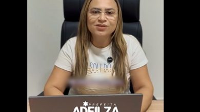 Prefeita Adeilza Soares oficializa rompimento com vice-prefeito e anuncia nova aliança política em São Domingos adeilzapronunciamento 390x220 - Prefeita Adeilza Soares oficializa rompimento com vice-prefeito e anuncia nova aliança política em São Domingos