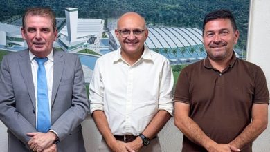 Deputado Chico Mendes reforça parceria com Condado em audiência no DER para discutir melhorias no município ao lado do prefeito Caio Paixão chicocondado 390x220 - Deputado Chico Mendes reforça parceria com Condado em audiência no DER para discutir melhorias no município ao lado do prefeito Caio Paixão