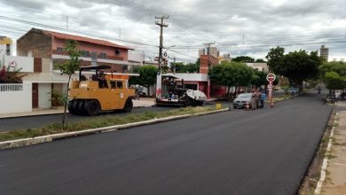 Recapeamento asfáltico avança e chega à Rua Juvenal Ledo, no Bairro Belo Horizonte, em Patos patosasfalto 390x220 - Recapeamento asfáltico avança e chega à Rua Juvenal Ledo, no Bairro Belo Horizonte, em Patos