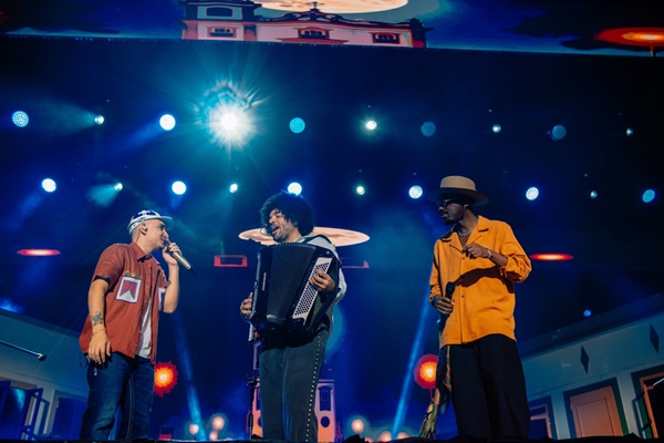 Abertura d’O Maior São João do Mundo reúne multidão e shows memoráveis no Palco Principal do Parque do Povo pp2 - Abertura d’O Maior São João do Mundo reúne multidão e shows memoráveis no Palco Principal do Parque do Povo