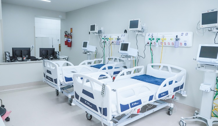 Governo de Pernambuco inaugura novo setor para cirurgias vasculares no Hospital Getúlio Vargas PESAUDE - Governo de Pernambuco inaugura novo setor para cirurgias vasculares no Hospital Getúlio Vargas