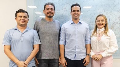 Prefeito Marcelo Vale e deputado Gilbertinho garantem autorização para pavimentação da PB-394, ligando Nazarezinho a Engenheiro Ávidos marcelovaleelucas 390x220 - Prefeito Marcelo Vale e deputado Gilbertinho garantem autorização para pavimentação da PB-394, ligando Nazarezinho a Engenheiro Ávidos