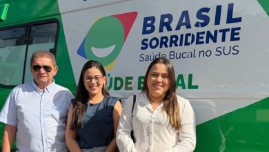 Prefeita Milena Nogueira recebe unidade móvel odontológica para ampliar atendimento em Monte Horebe milena005 390x220 - Prefeita Milena Nogueira recebe unidade móvel odontológica para ampliar atendimento em Monte Horebe