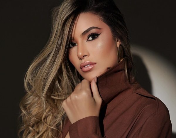 Emmily Pires é anunciada como nova voz da Banda Magníficos e representa o Sertão da Paraíba no forró nacional novavoz 600x470 - Emmily Pires é anunciada como nova voz da Banda Magníficos e representa o Sertão da Paraíba no forró nacional