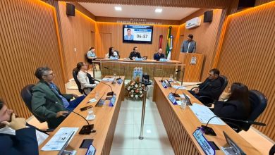 Câmara Municipal de São Domingos retoma sessões ordinárias na próxima quinta-feira 06 de agosto e convida população para acompanhar os trabalhos legislativos sdsessao 390x220 - Câmara Municipal de São Domingos retoma sessões ordinárias na próxima quinta-feira 06 de agosto e convida população para acompanhar os trabalhos legislativos