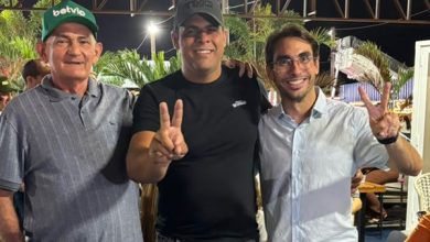 Em Sousa: Suplente de vereador Victor Rabelo declara apoio à pré-candidatura de Lafayette Gadelha e fortalece projeto rumo à ALPB victor 390x220 - Em Sousa: Suplente de vereador Victor Rabelo declara apoio à pré-candidatura de Lafayette Gadelha e fortalece projeto rumo à ALPB